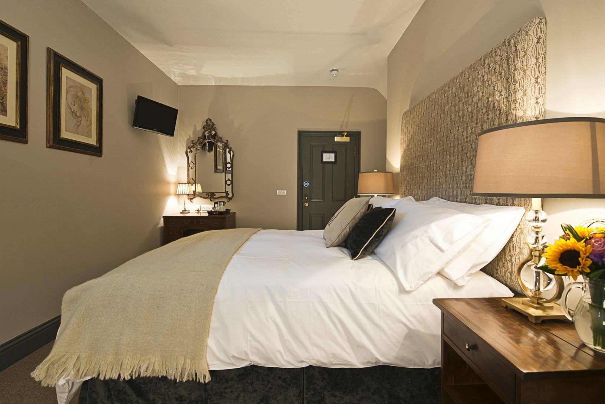 Hotel Linden House Stansted Stansted Mountfitchet Zewnętrze zdjęcie
